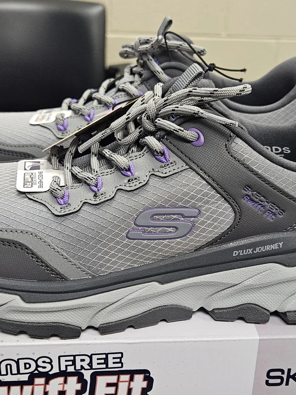 Skechers design details